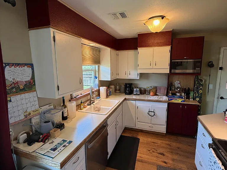 1104 N Pinecrest Dr — Photo 5