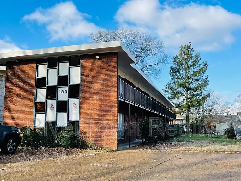 155 Clark Pl — Photo 13