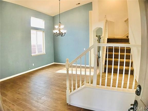 3rd image of 5686 Oakwood Dr