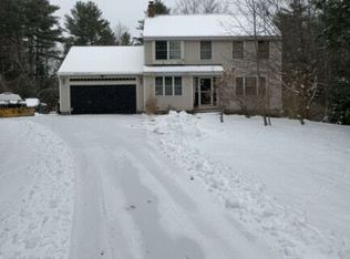 22 Wedgewood Dr, Saco, ME 04072