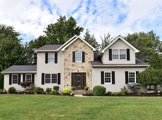 32130 Augusta Dr, Avon Lake, OH 44012