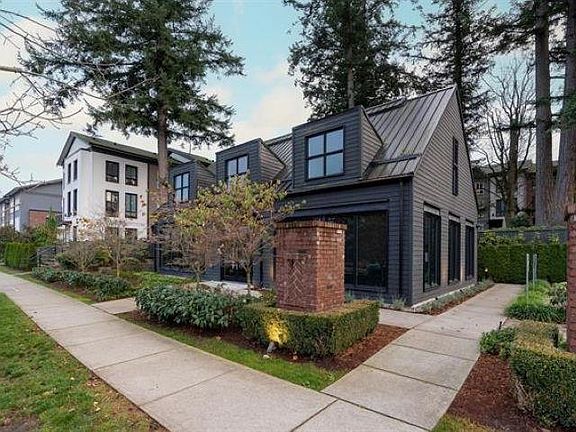 2nd image of 15828 27th Ave #8