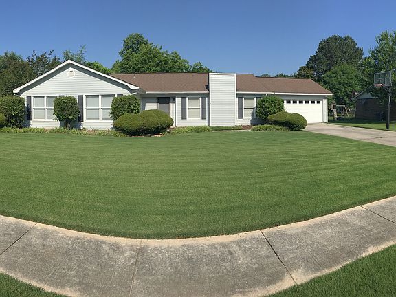 House located on dead end st