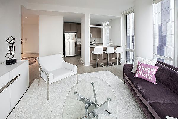 1st image of 86 Fleet Pl APT 16R