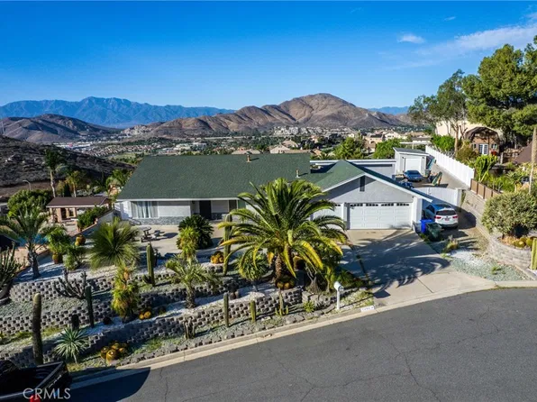 7499 Blackhills Dr, Riverside, CA 92509