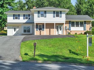 9909 Carillon Dr, Ellicott City, MD 21042