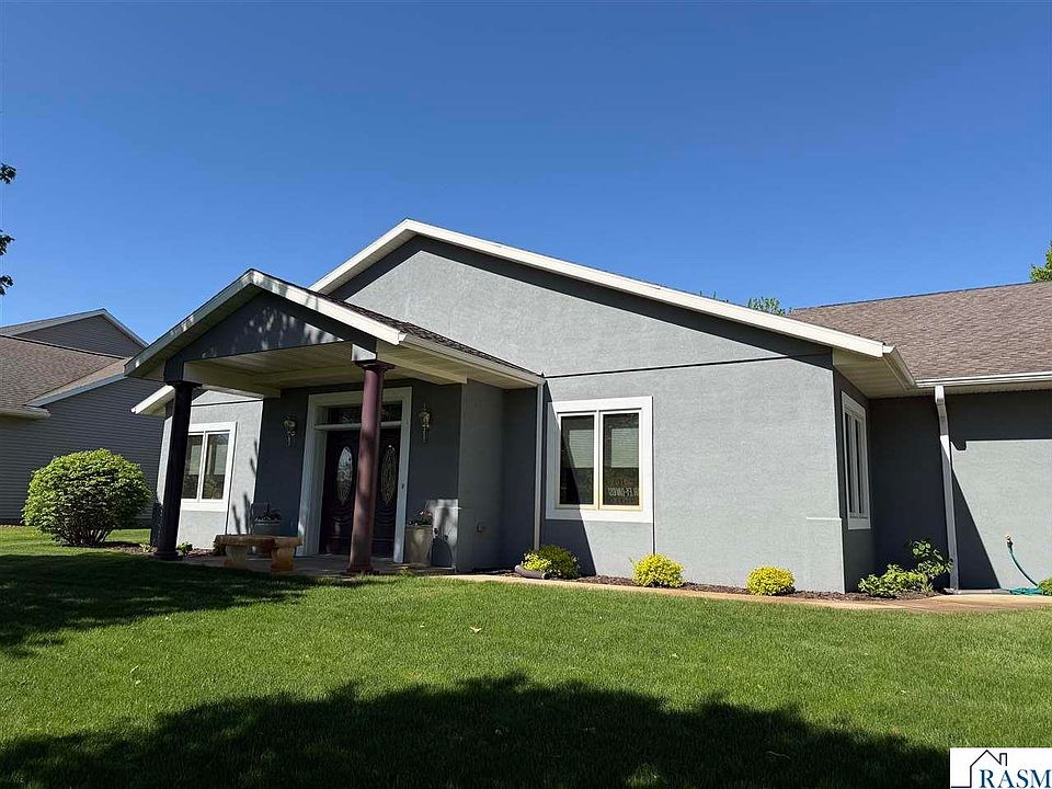 1st image of 13079 Meadow Creek Dr