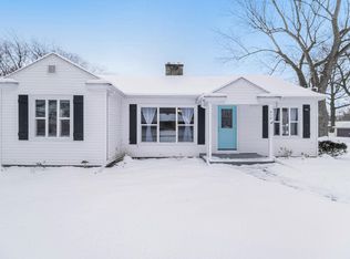 916 Grand Pre Ave, Kalamazoo, MI 49006