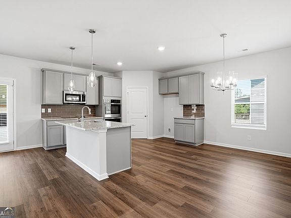 5th image of 146 Post Oak Dr #138