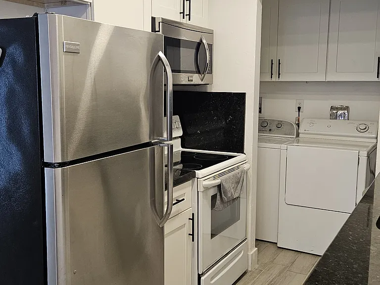 130 NW 57th St #130 — Photo 7