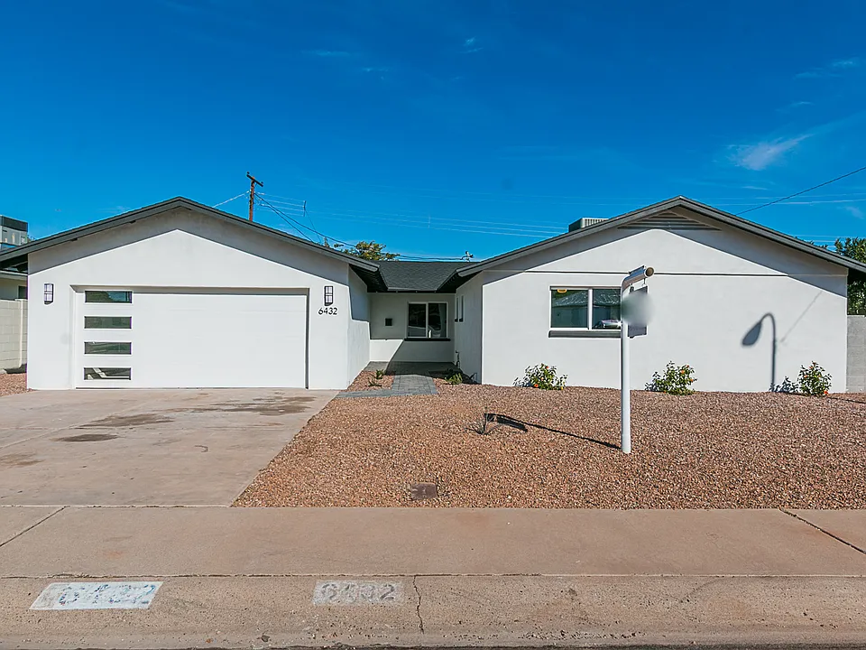 6432 E Vernon Ave