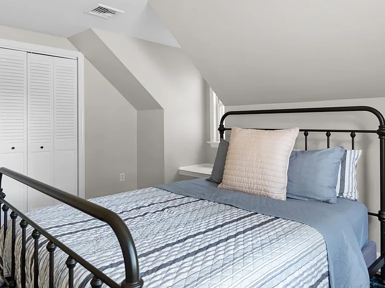 870 Stars Rd — Photo 15