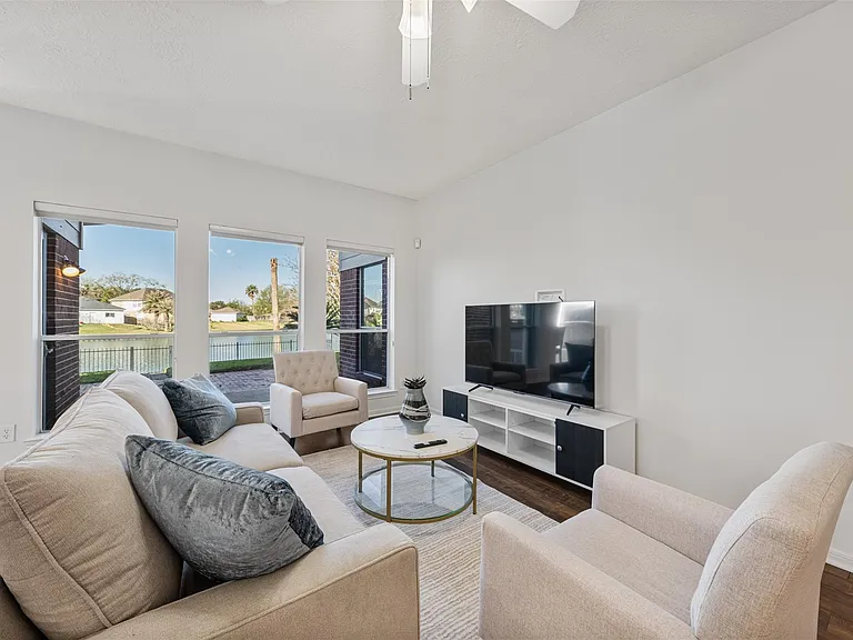 6518 Portuguese Bend Dr — Photo 8