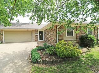514 Inwood Dr, Bartlesville, OK 74003