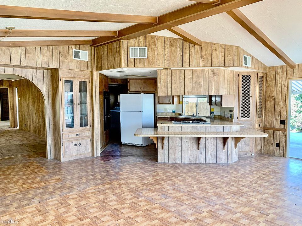 1st image of 33773 Linda Vista Ln