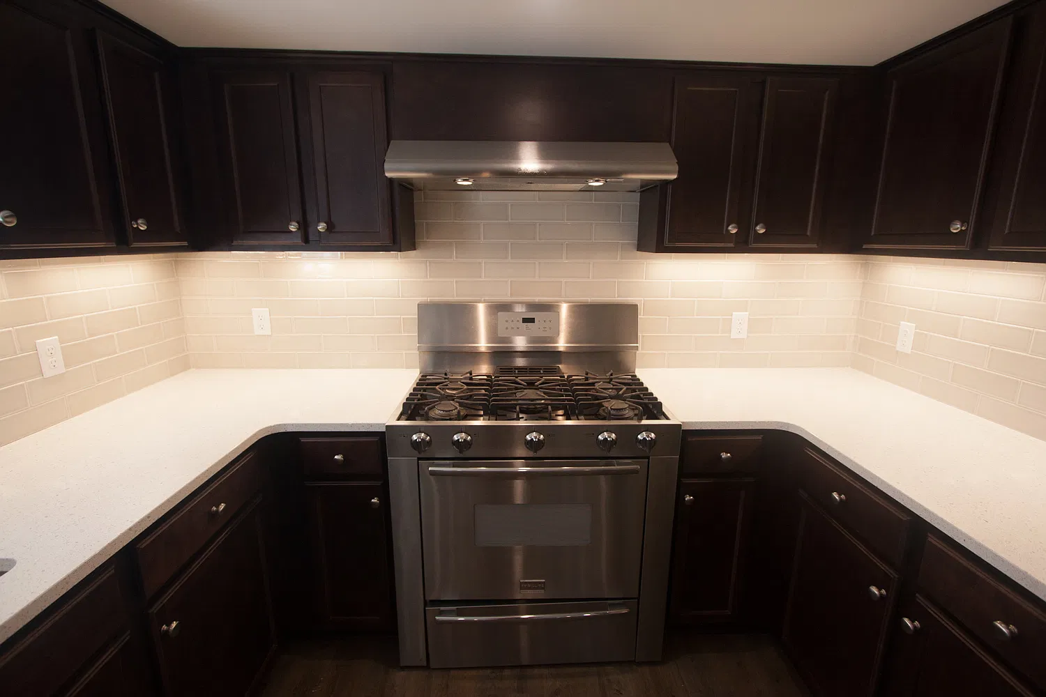3 bed, 1100 sqft, $3,600 — Photo 4