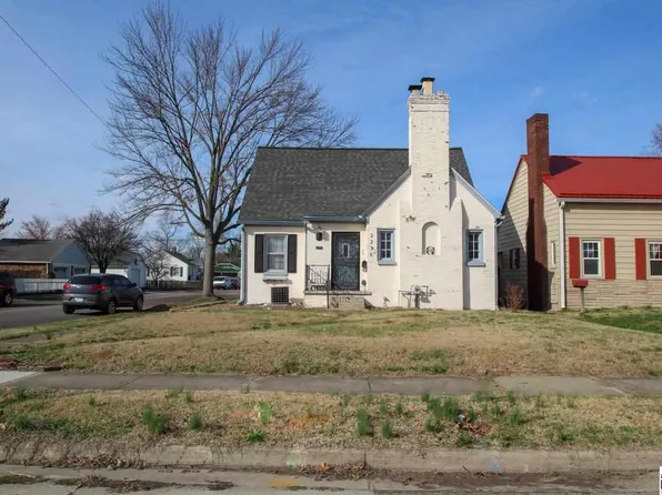 2236 Park St, Terre Haute, IN 47803