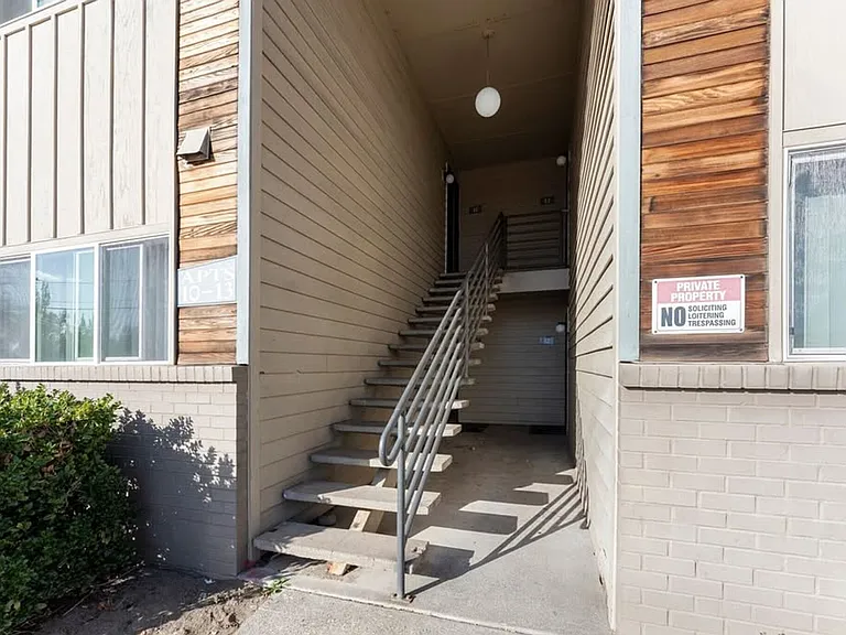 ES2275 -Eagle Rock Apartments — Photo 49