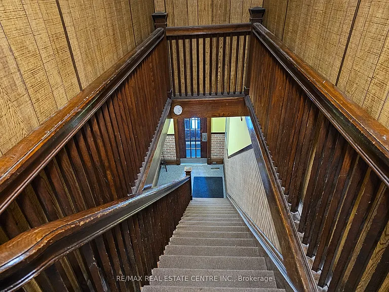 1 Mill St #1 — Photo 42