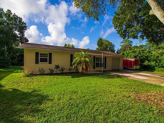 4th image of 8607 Belleair Ave