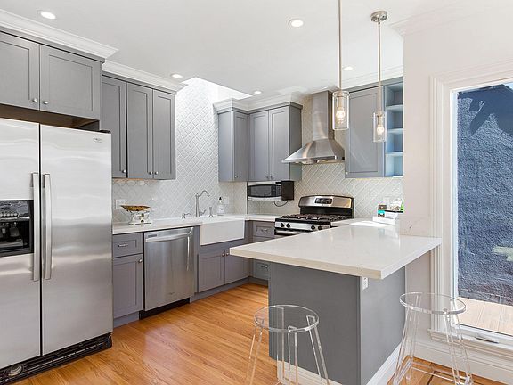 4th image of 26 Maddux Ave