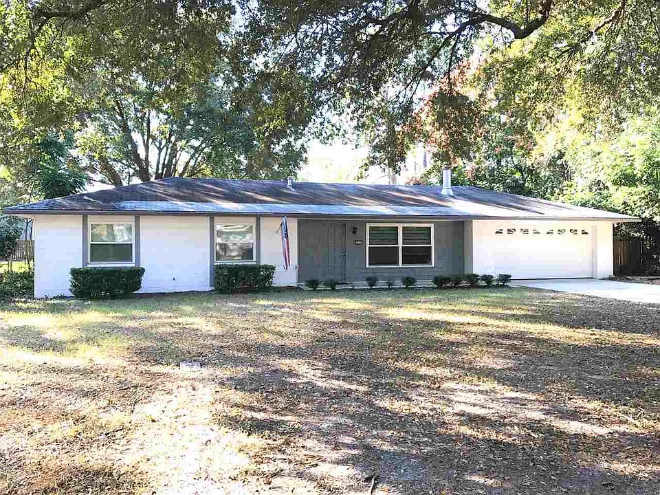 1st image of 2817 NW 54th Ave