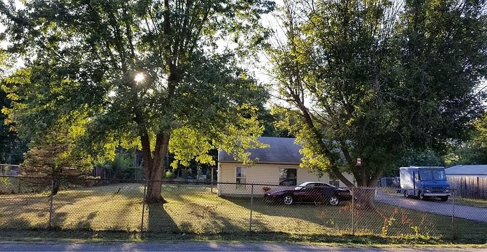1st image of 2630 Kristen Dr