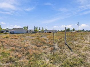 528 Sheridan St, Upton, WY 82730