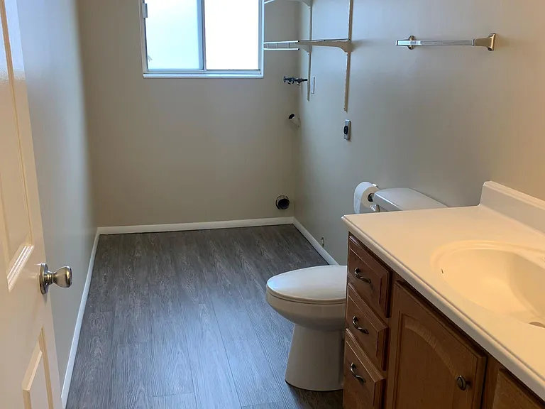 333 E Annalyn Cir — Photo 7