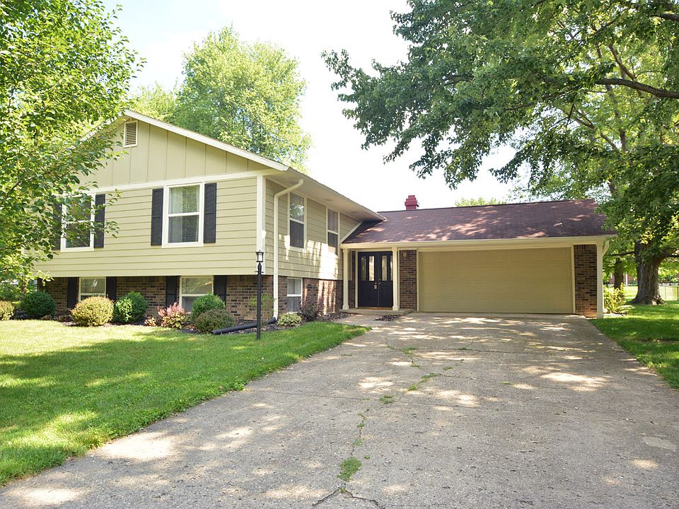 1st image of 8441 Royal Meadow Dr