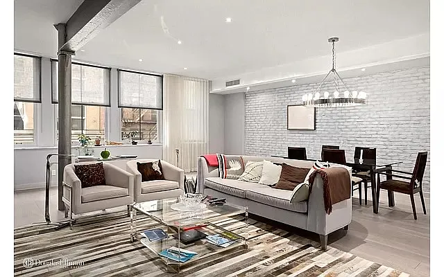 Rented by Douglas Elliman | media 35