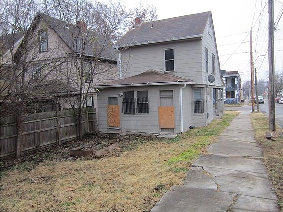 3rd image of 3600 Windsor Ave