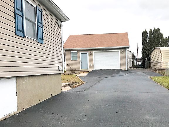 Side of house facing garage