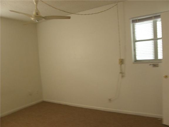 5th image of 6520 SW 49th St
