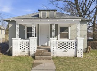 936 S Douglas Avenue, Springfield, MO 65806