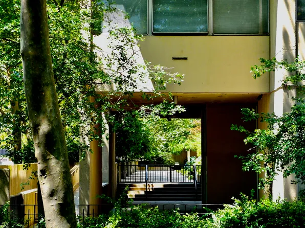 170 Park Row 5A image 13 of 13