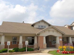 65 N Buesching Rd APT 513, Lake Zurich, IL 60047