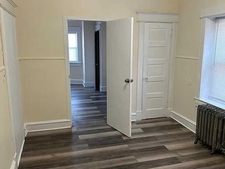 23 S Dean Ave — Photo 27