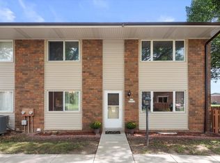 S73W17115 Briargate Ln, Muskego, WI 53150