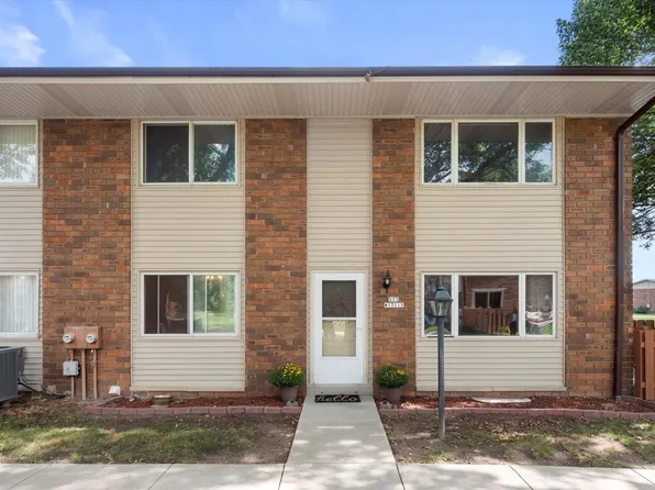 S73W17115 Briargate LANE, Muskego, WI 53150
