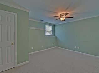 571 Buck Trl, Hoschton, GA 30548