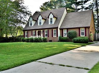 721 Montebello Cir, Chesapeake, VA 23322