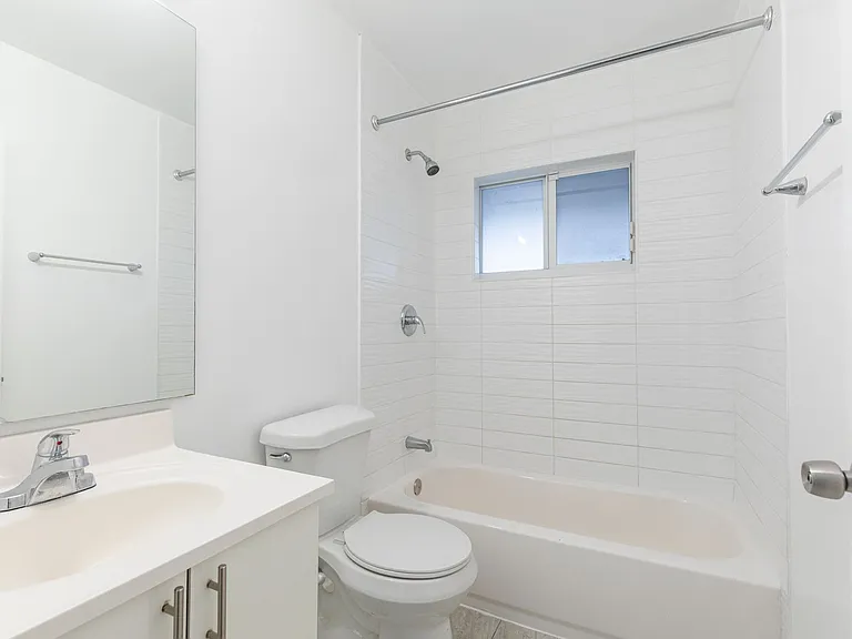 5918 Pierce St — Photo 20