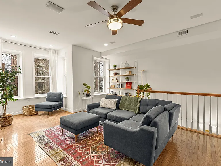 1017 Monroe St NW #2 — Photo 10