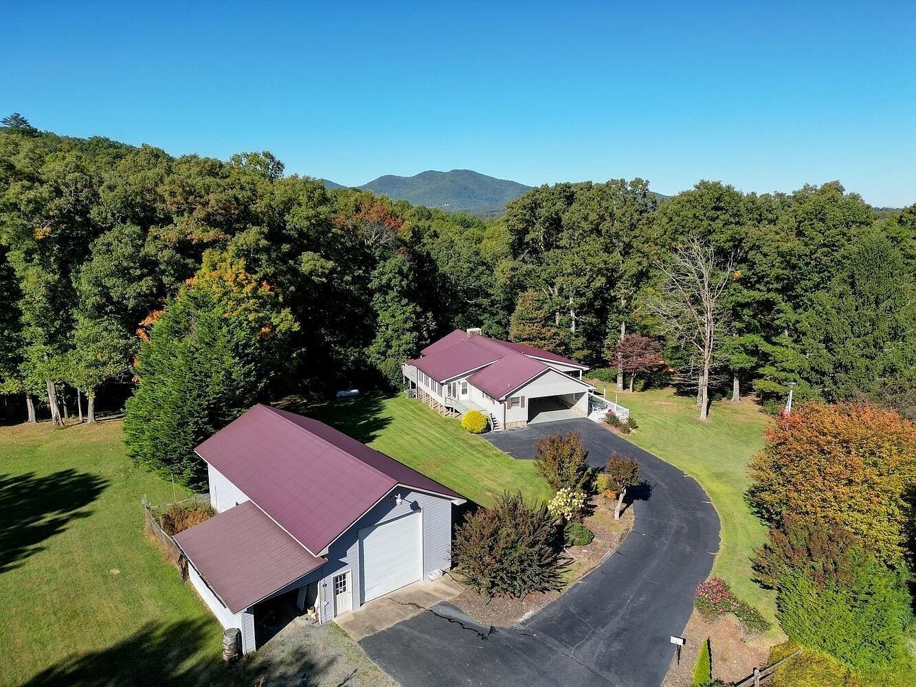 1131 Kirby Cv, Young Harris, GA 30582 Zillow