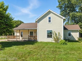 4294 Rochester Rd, Dryden, MI 48428