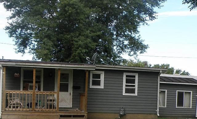 1st image of 521 S McKenzie St