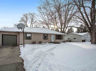 2715 W 1st Ave, Appleton, WI 54914