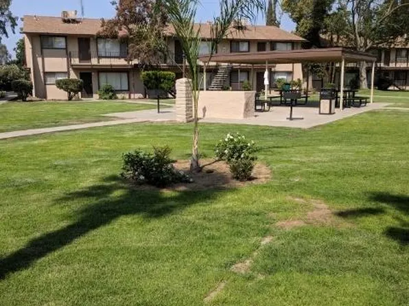 Las Palmas Apartments