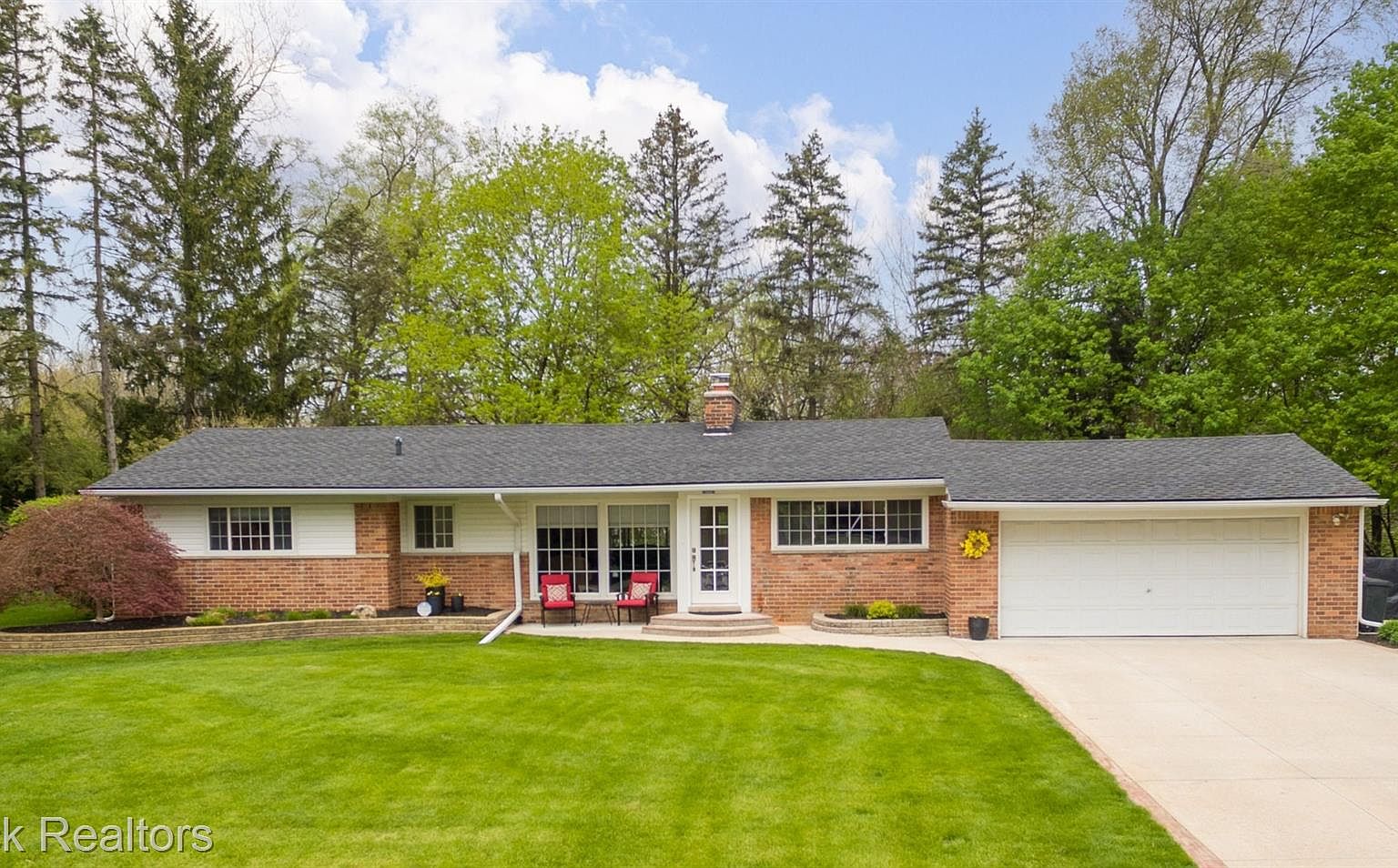 24440 Bloomington Dr, Franklin, MI 48025 | Zillow